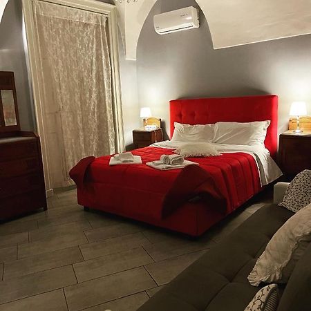 Sunshine House Bed & Breakfast คาตาเนีย ภายนอก รูปภาพ