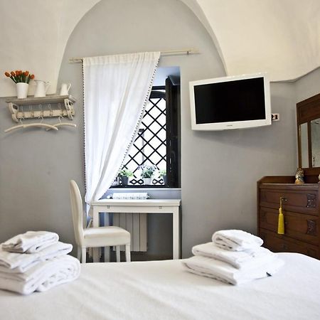 Sunshine House Bed & Breakfast คาตาเนีย ภายนอก รูปภาพ
