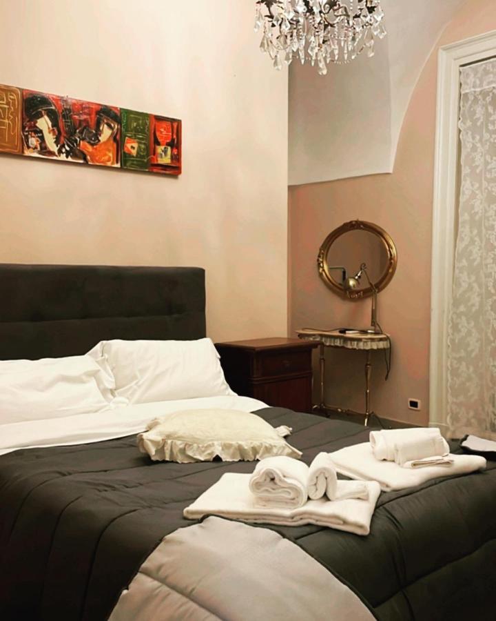 Sunshine House Bed & Breakfast คาตาเนีย ภายนอก รูปภาพ