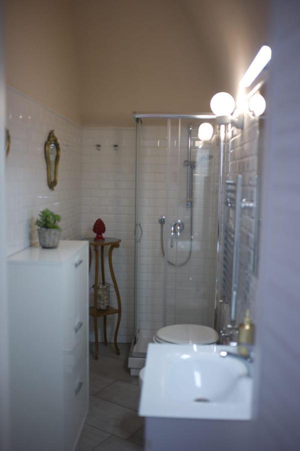 Sunshine House Bed & Breakfast คาตาเนีย ภายนอก รูปภาพ